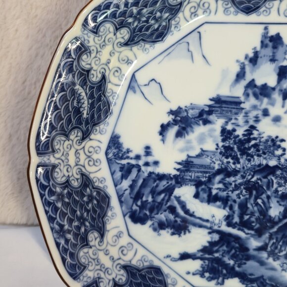 Vintage Japanese Arita Blue & White Landscape Charger Plate 12” – Brown Rim –... - Picture 6 of 13